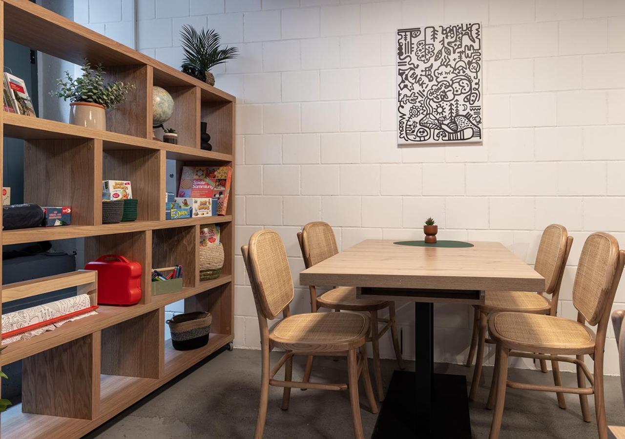 Ambrosia Huesli Hostel Rheinfelden Buitenkant foto